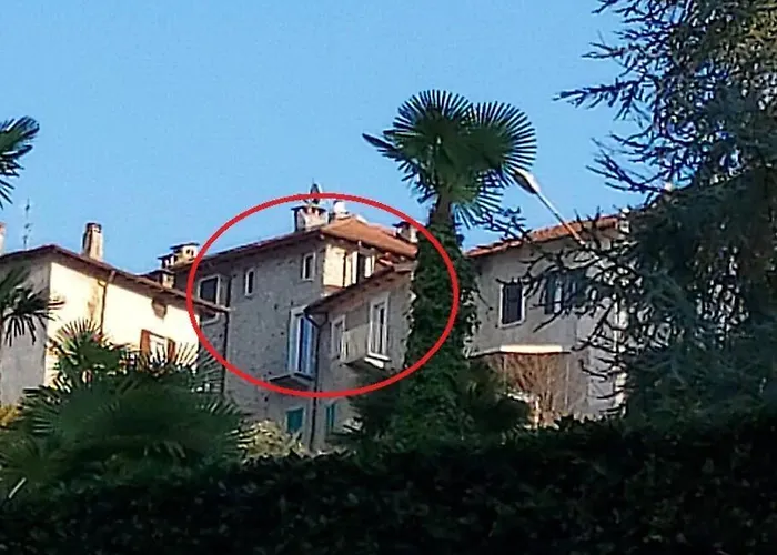 Gaudi - Overlooking Como, Near Bellagio