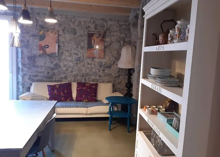 Apartment Gaudi - Overlooking Como, Near Bellagio *