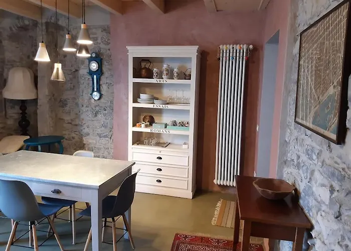 Apartment Gaudi - Overlooking Como, Near Bellagio