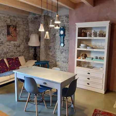 Apartment Gaudi - Overlooking Como, Near Bellagio Lezzeno